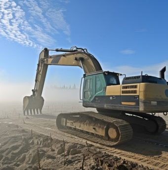 heavy-machinery-used-construction-industry-engineering_23-2151307721